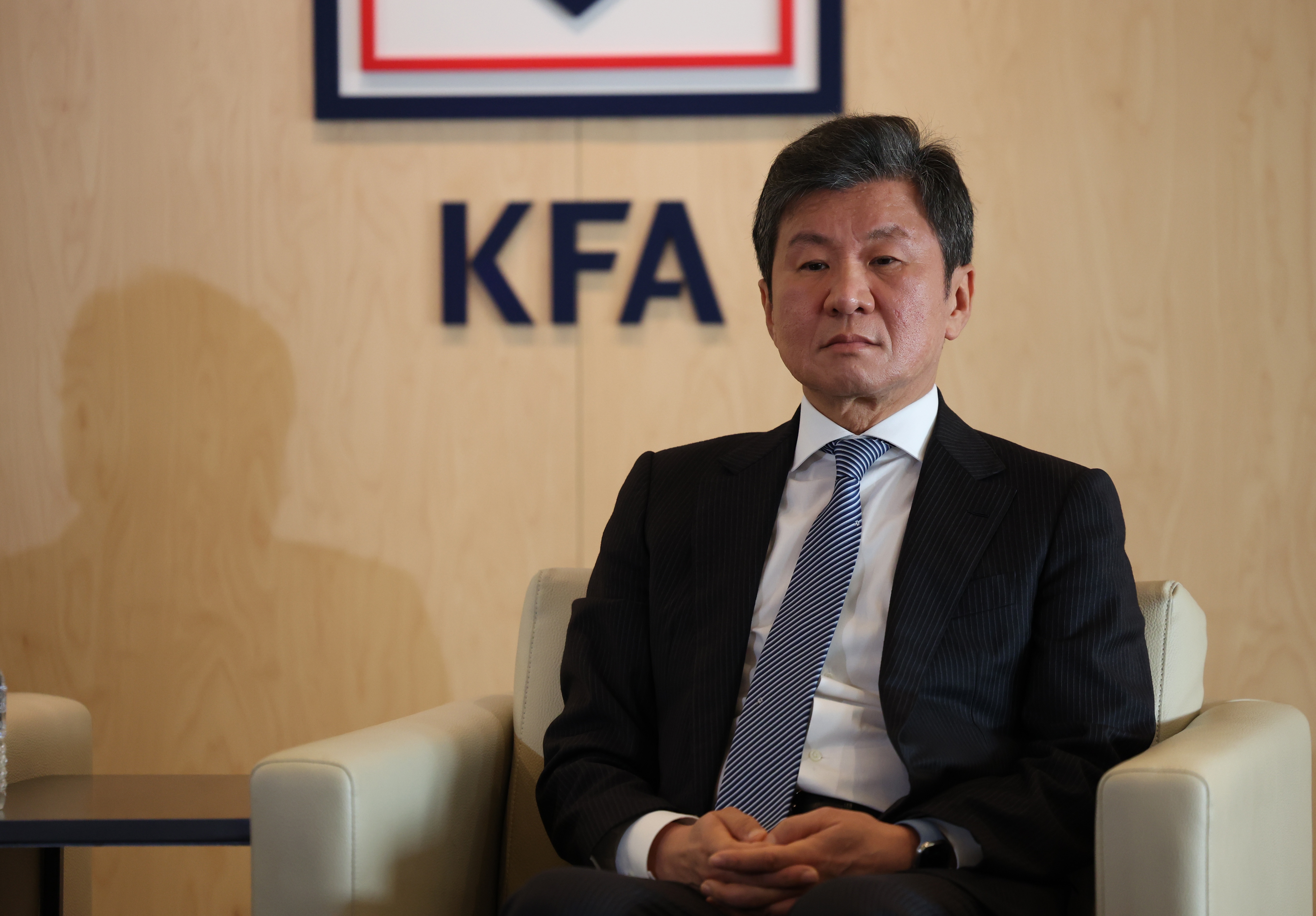 英雄联盟赛事-韩媒：韩国文体部向韩国足协发信函，要求处分足协主席郑梦奎